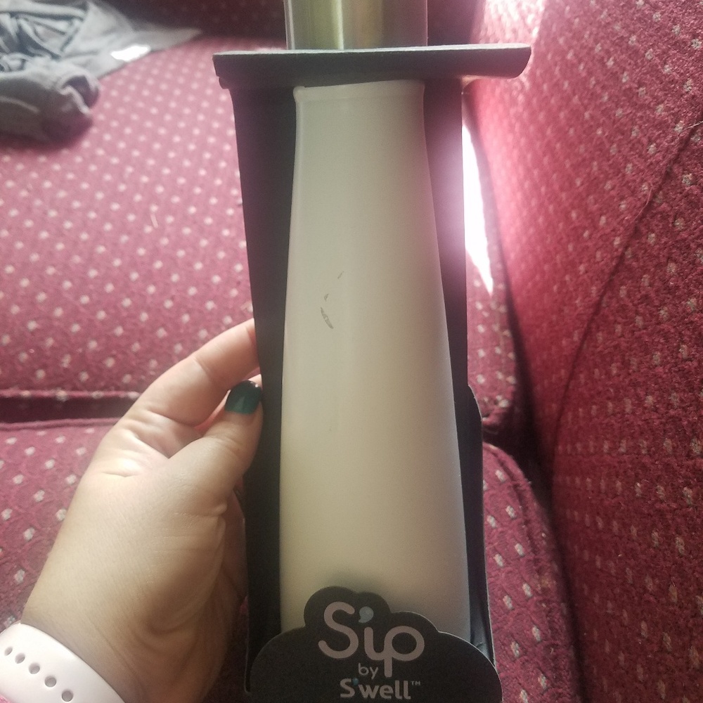 Sip by s'well